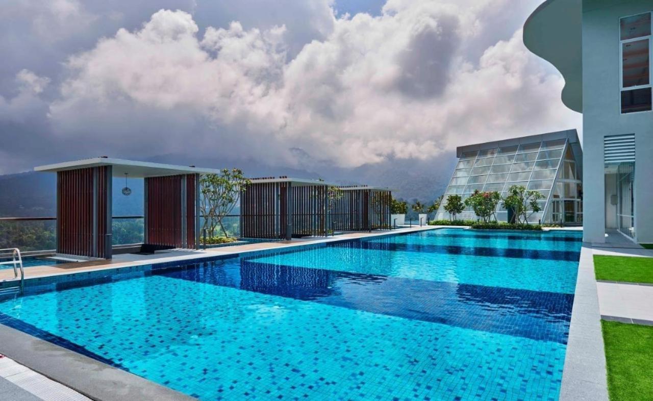 Genting Windmill Amazing Sky Pool 2bedroom With Aircon Wi-fi Apartment